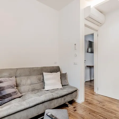 Loungefloor Metro A Netflix & Wi-fi Διαμέρισμα *