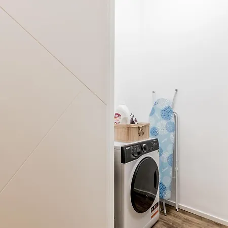 Loungefloor Metro A Netflix & Wi-fi